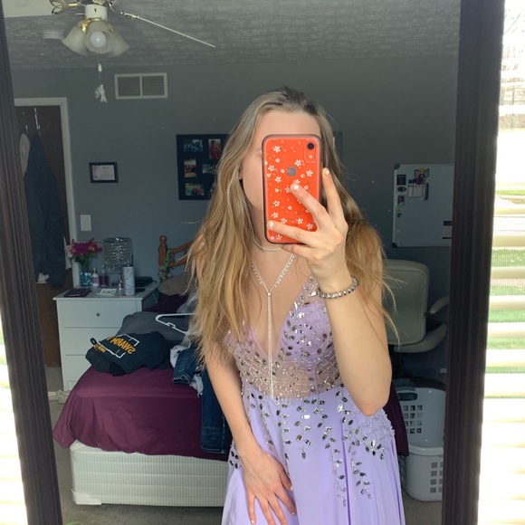 Light purple prom dress - Picture 5 of 6